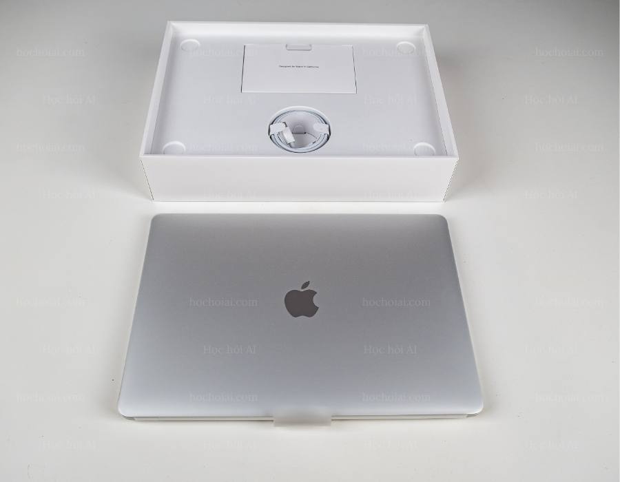 Có nên mua MacBook M3 để đón đầu làn sóng AI tại Việt Nam?
